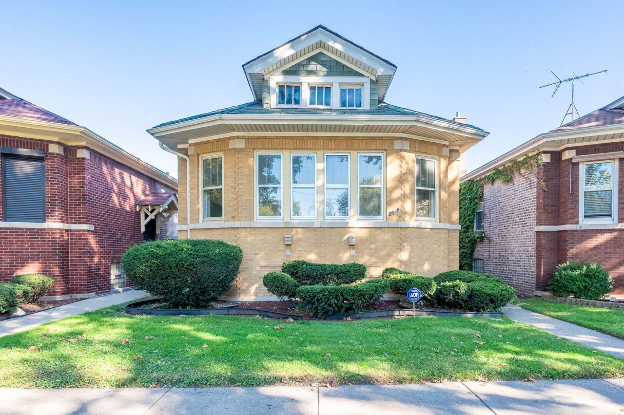 8343 S Dorchester Avenue, Chicago, IL 60619 Main Photo