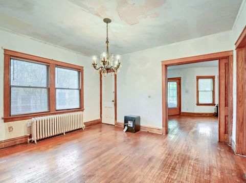 Main Photo