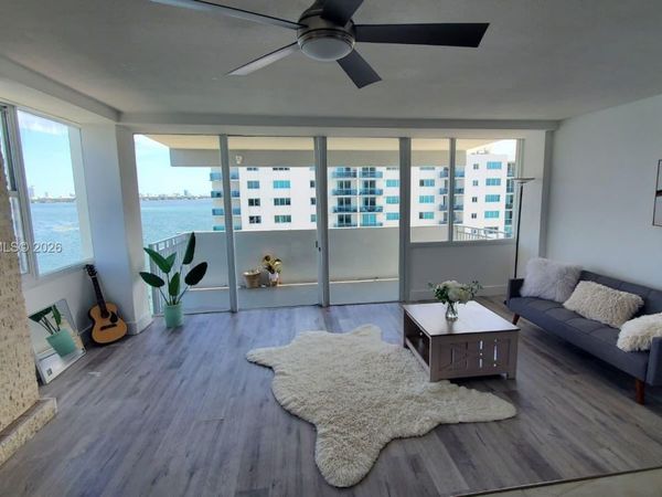 7545 E Treasure Dr , Unit 9H, North Bay Village, FL 33141