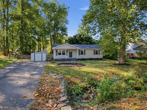 6016 COLLIER DRIVE , FREDERICKSBURG, VA 22407