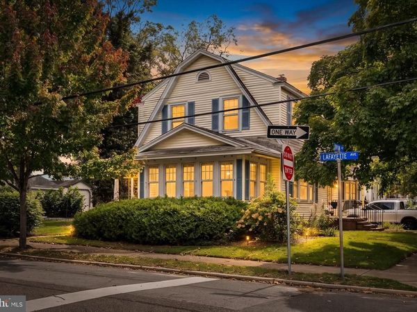 100 W PARK AVENUE, HAMILTON, NJ 08610