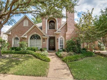 9352 Stratford Way, Dallas, TX 75220