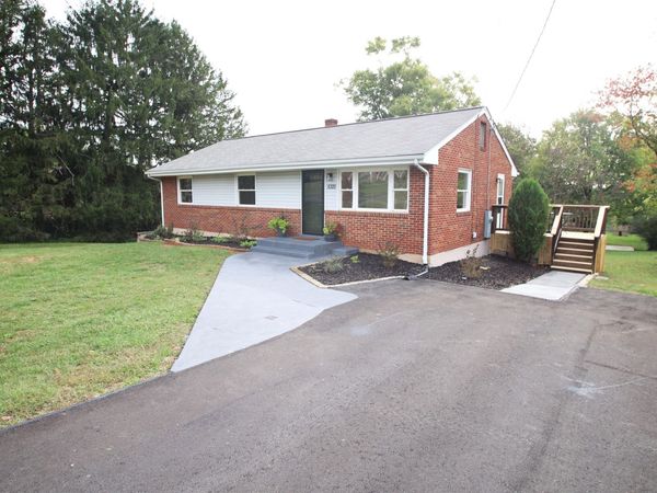 6329 N Barrens RD, Roanoke, VA 24019