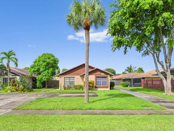1671 Ferngran Avenue, West Palm Beach, FL 33415
