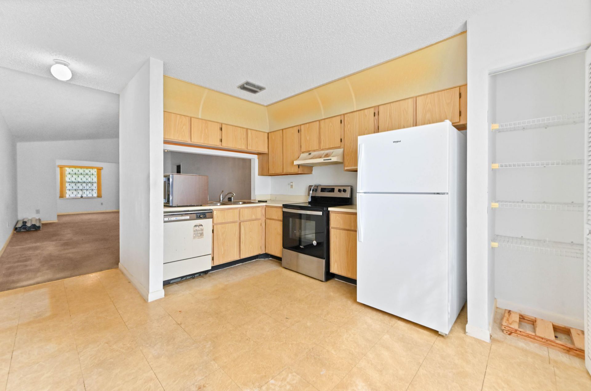 1671 Ferngran Avenue, West Palm Beach, FL 33415 Photo