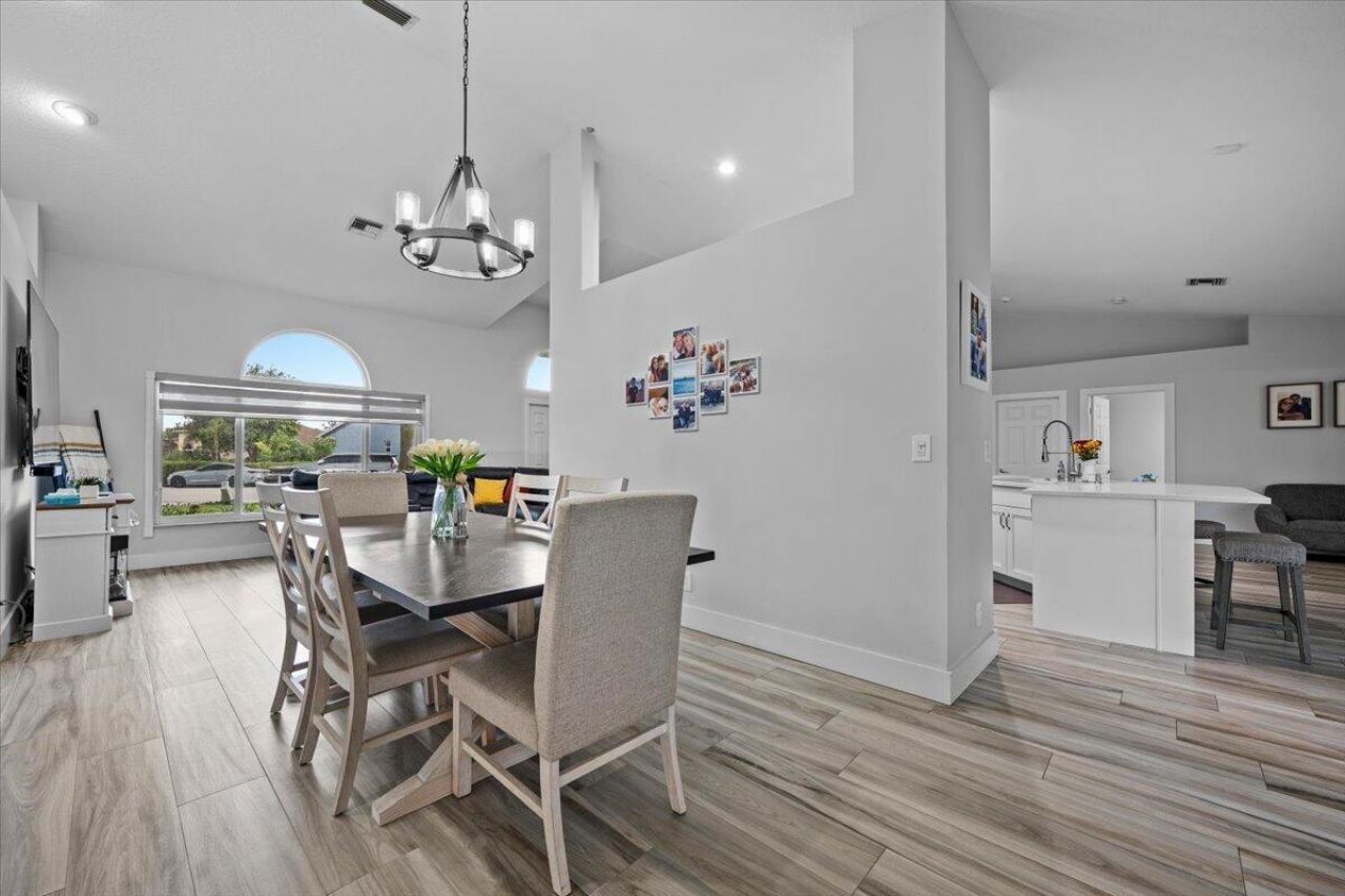264 Malibu Circle, Greenacres, FL 33413 Photo