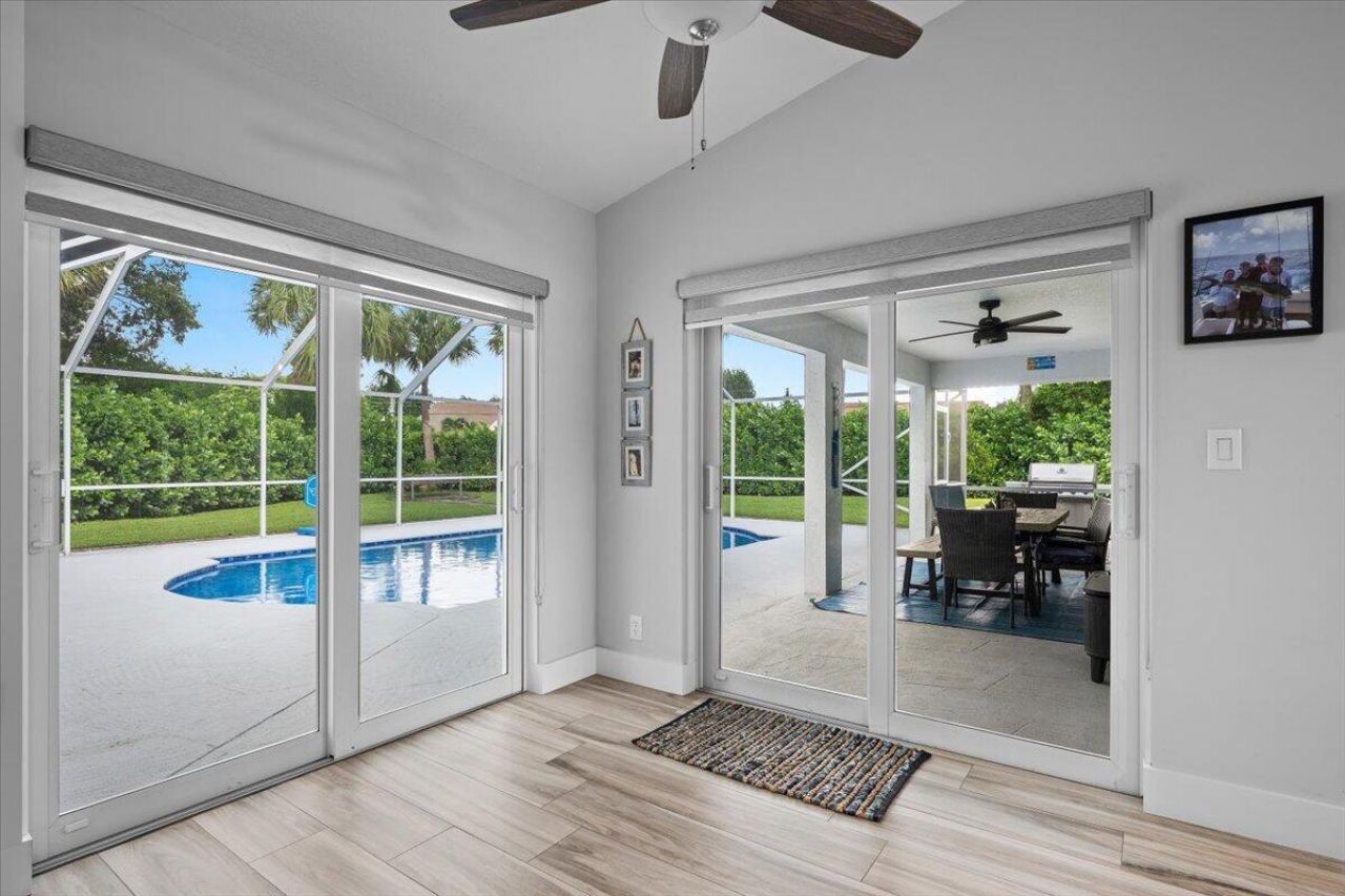 264 Malibu Circle, Greenacres, FL 33413 Photo