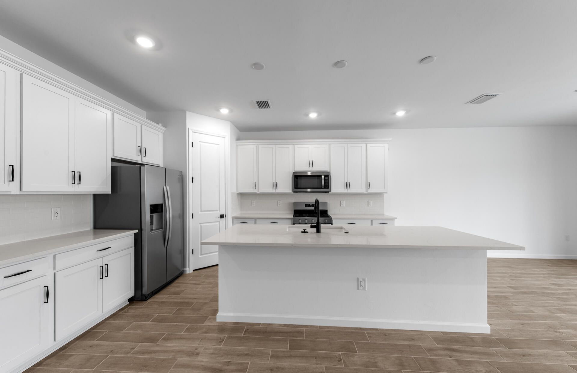 2084 Freemont Way, Naples, FL 34120 Photo