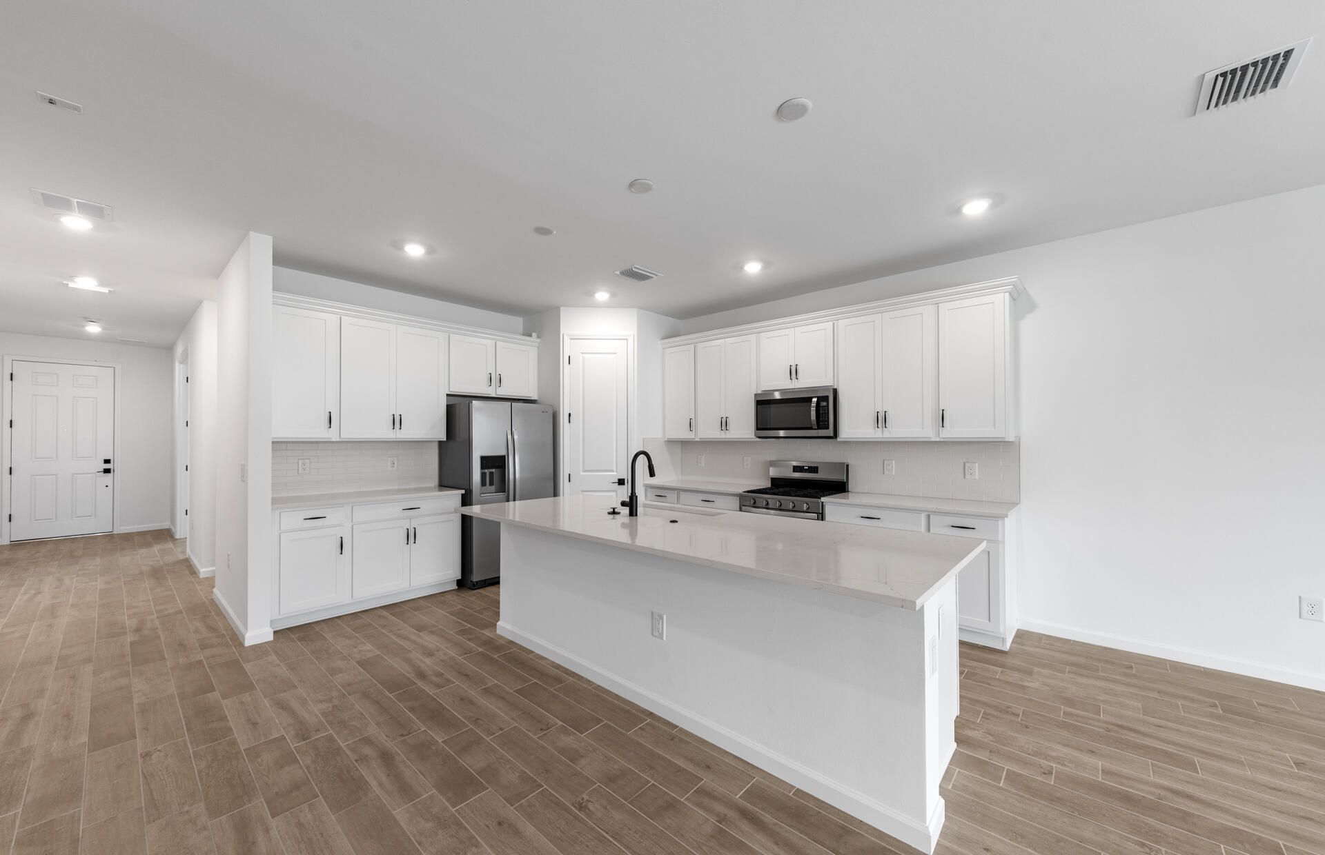 2084 Freemont Way, Naples, FL 34120 Photo