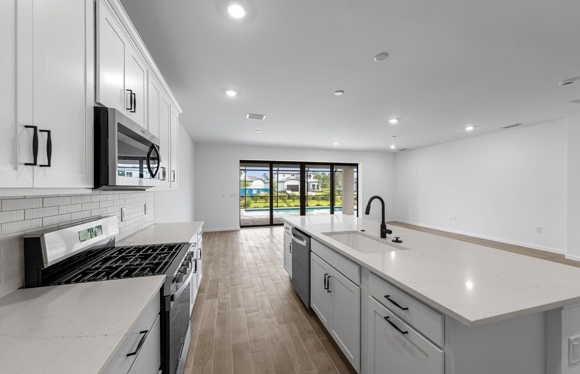 2084 Freemont Way, Naples, FL 34120 Photo