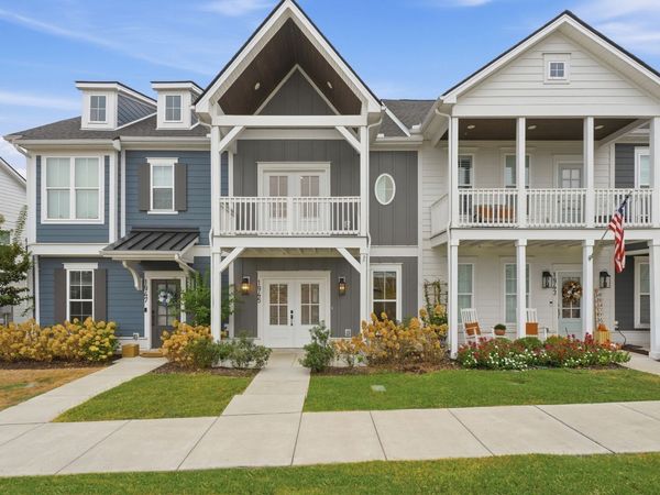 1945 Amacher Dr , Spring Hill, TN 37174