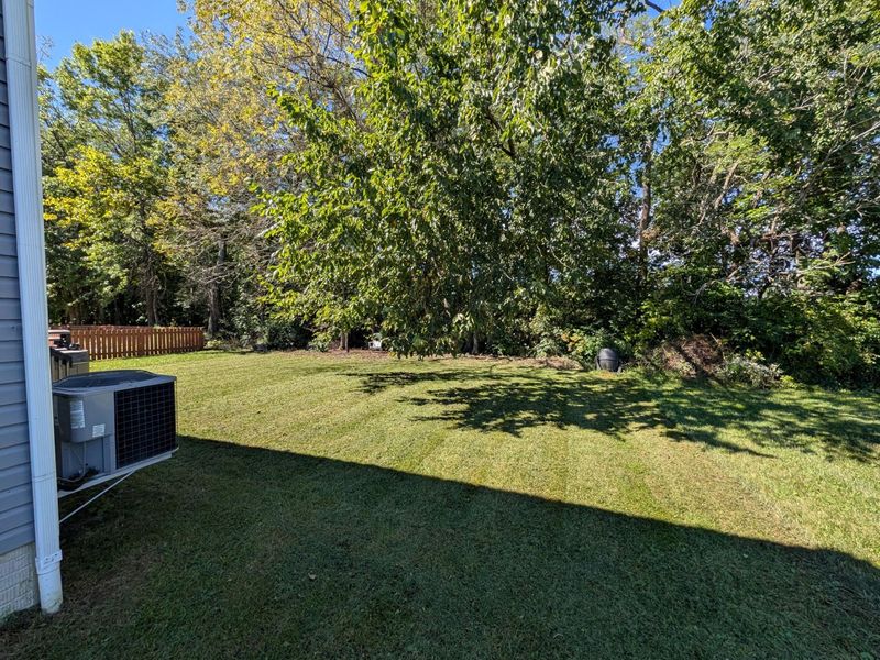 140 Delaware Drive, Delaware, OH 43015 Photo 4