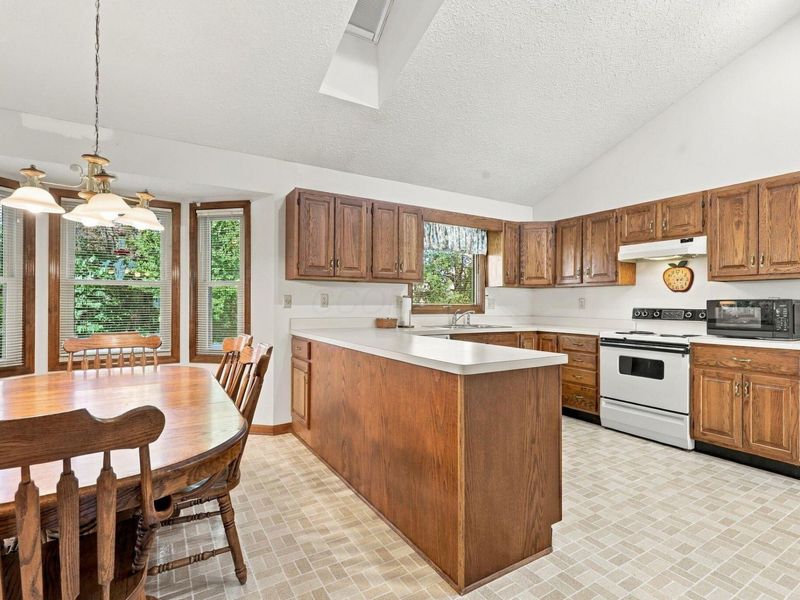 8550 N Spring Court , Pickerington, OH 43147 Photo 26