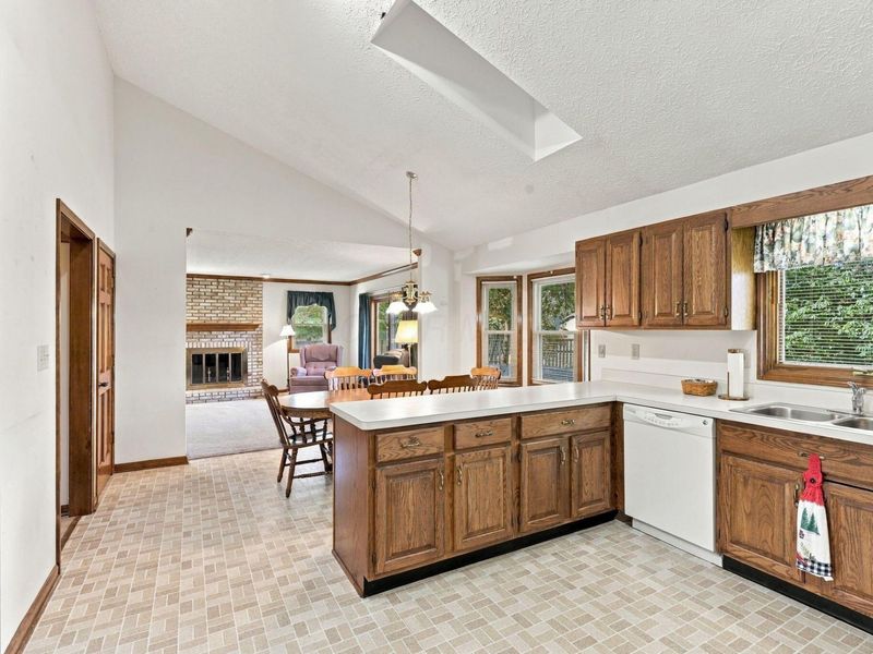 8550 N Spring Court , Pickerington, OH 43147 Photo 31