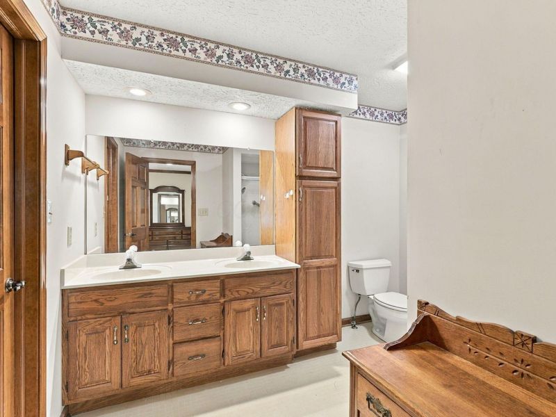 8550 N Spring Court , Pickerington, OH 43147 Photo 48