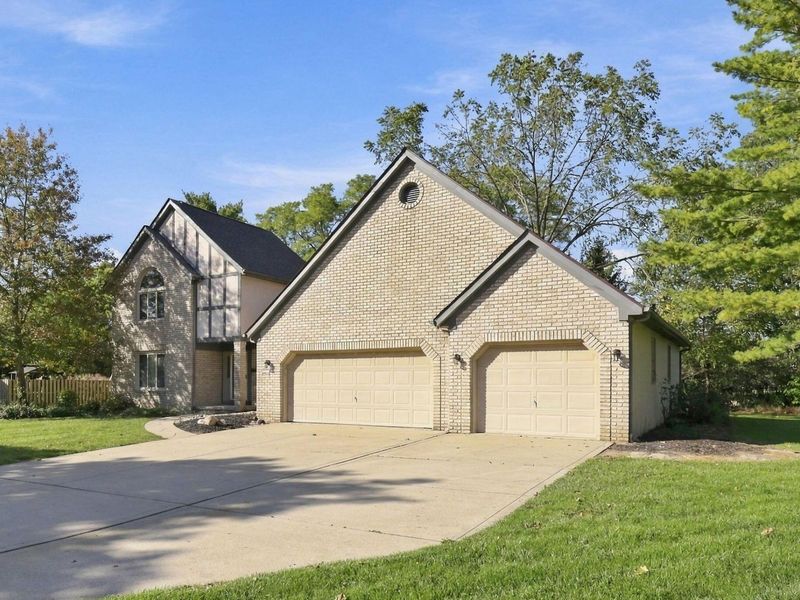 8550 N Spring Court , Pickerington, OH 43147 Photo 6