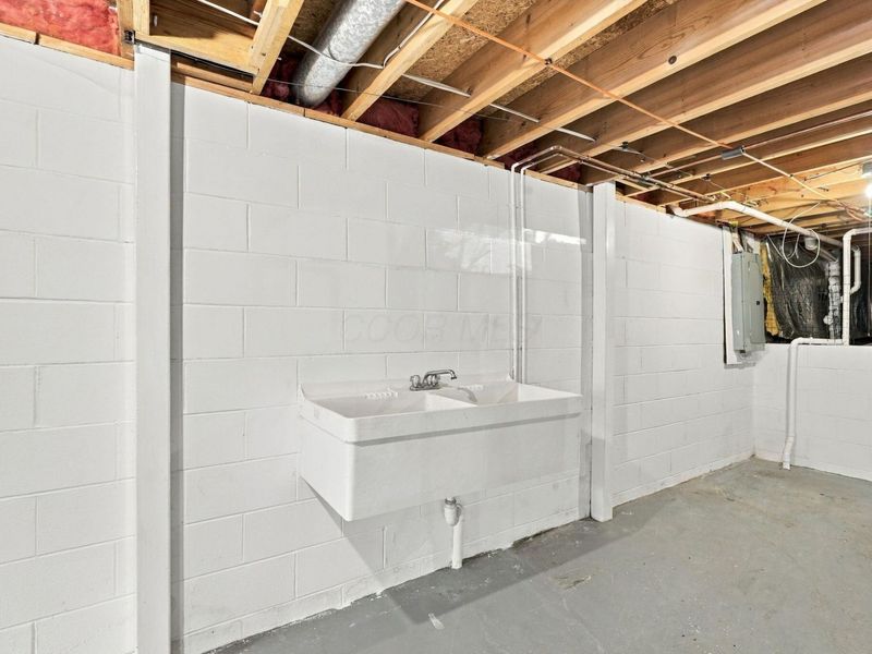 8550 N Spring Court , Pickerington, OH 43147 Photo 77