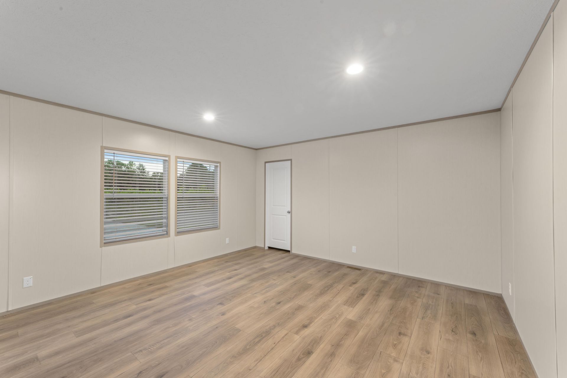 737 Sams Ridge Way Photo 29