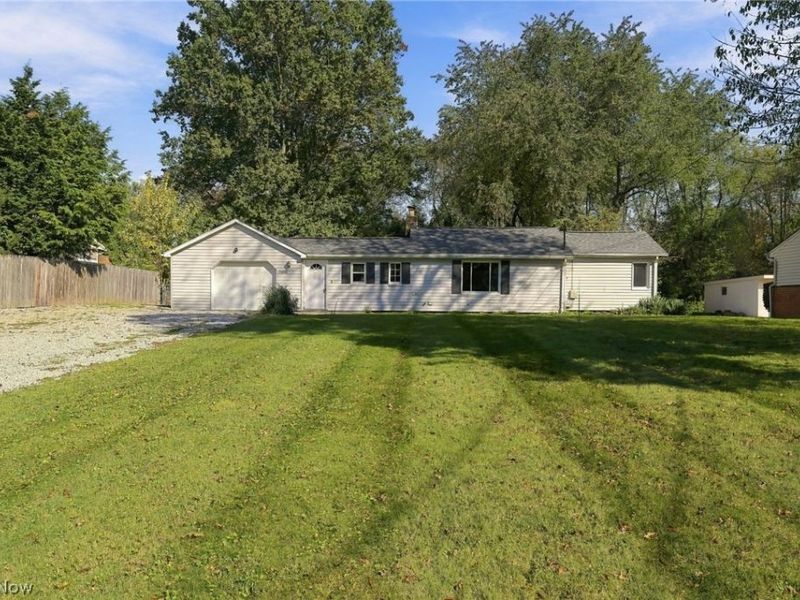 4449 18th Street NW, Canton, OH 44708 Photo 2