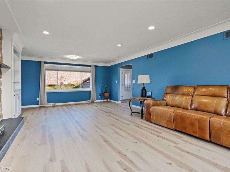 13177 Beaver Springfield Road, New Springfield, OH 44443 Photo 7