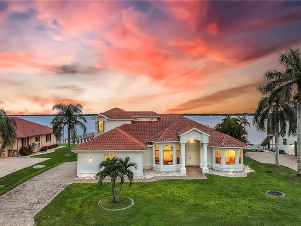 6140 River Shore CT, NORTH FORT MYERS, FL 33917