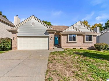 13512 Sahler Street, Omaha, NE 68164