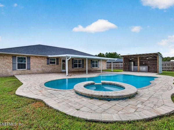 53084 EQUESTRIAN Way, Callahan, FL 32011