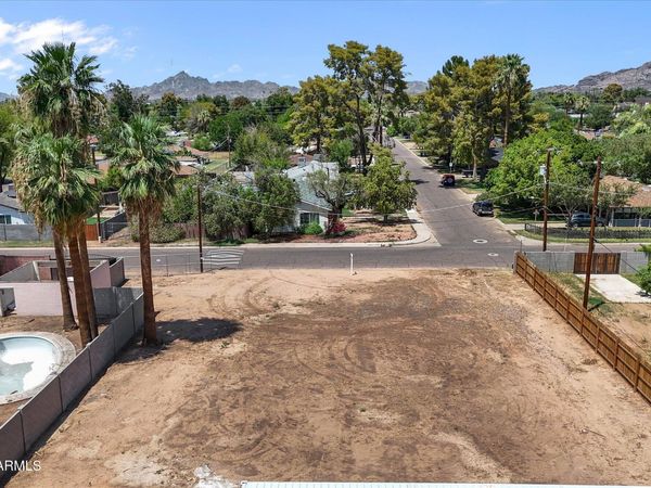 3823 E Palm Lane, Unit B, Phoenix, AZ 85008