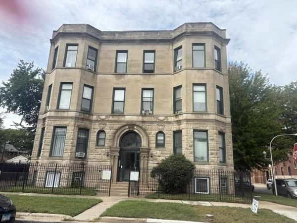 6500 S Drexel Avenue , Chicago, IL 60637