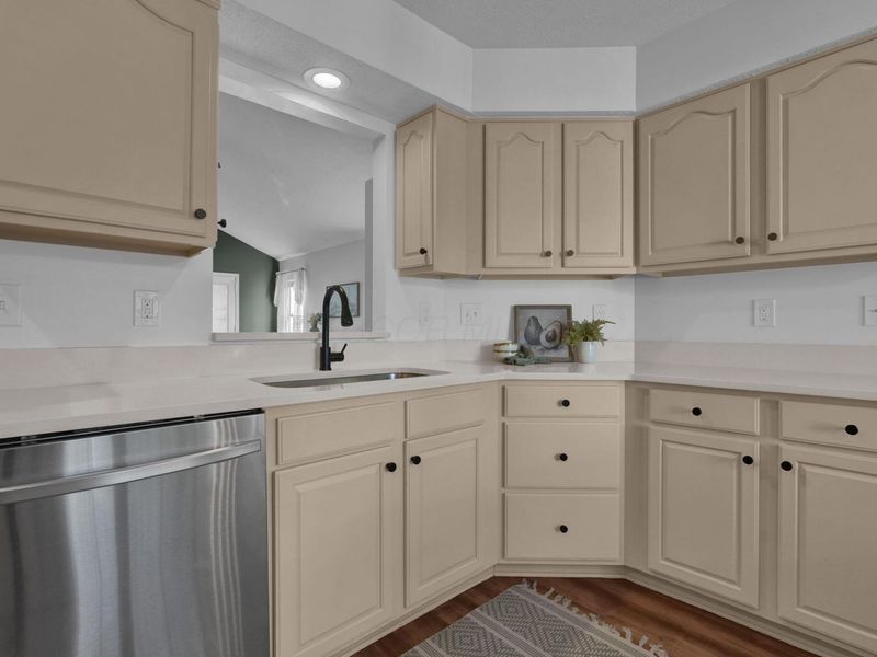 508 Straiton Square, Westerville, OH 43082 Photo 8