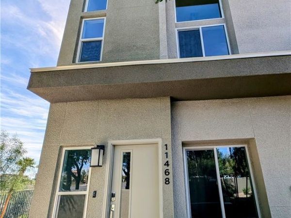 11468 Roaring Peak Drive , Las Vegas, NV 89135