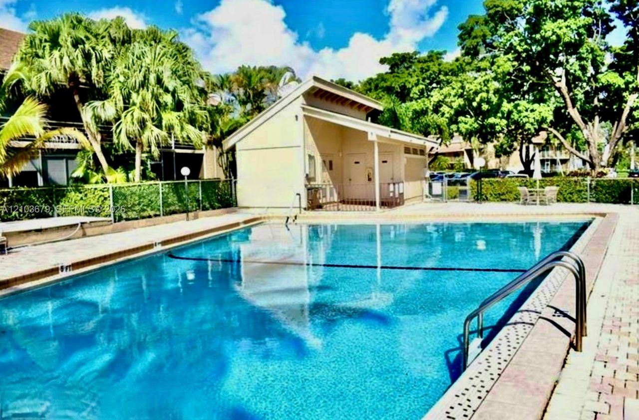 7502 NW 86th Ter , Unit 202, Tamarac, FL 33321 Photo