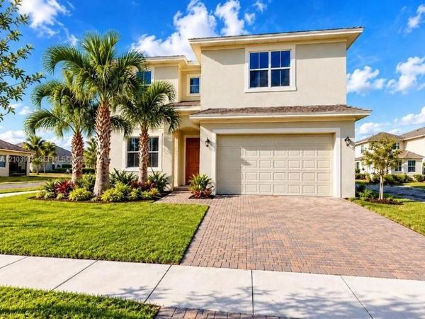 1247 NW Leonardo Cir , Port St. Lucie, FL 34986