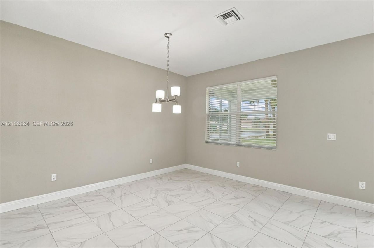 1247 NW Leonardo Cir , Port Saint Lucie, FL 34986 Photo