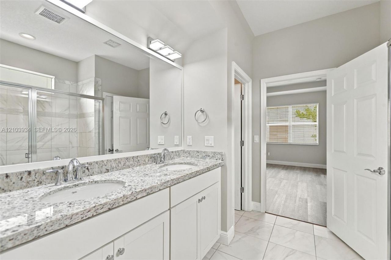 1247 NW Leonardo Cir , Port Saint Lucie, FL 34986 Photo
