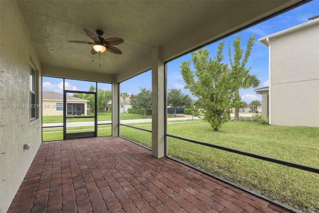1247 NW Leonardo Cir , Port Saint Lucie, FL 34986 Photo