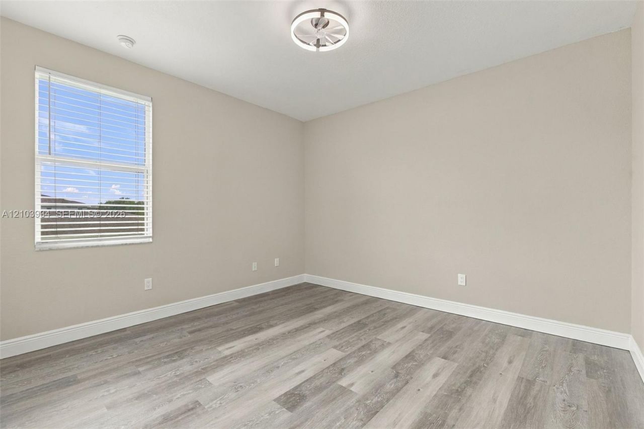 1247 NW Leonardo Cir , Port Saint Lucie, FL 34986 Photo