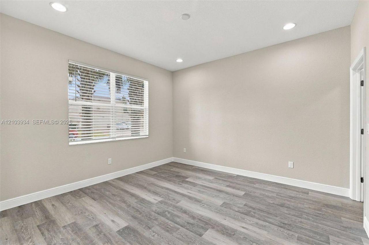 1247 NW Leonardo Cir , Port Saint Lucie, FL 34986 Photo