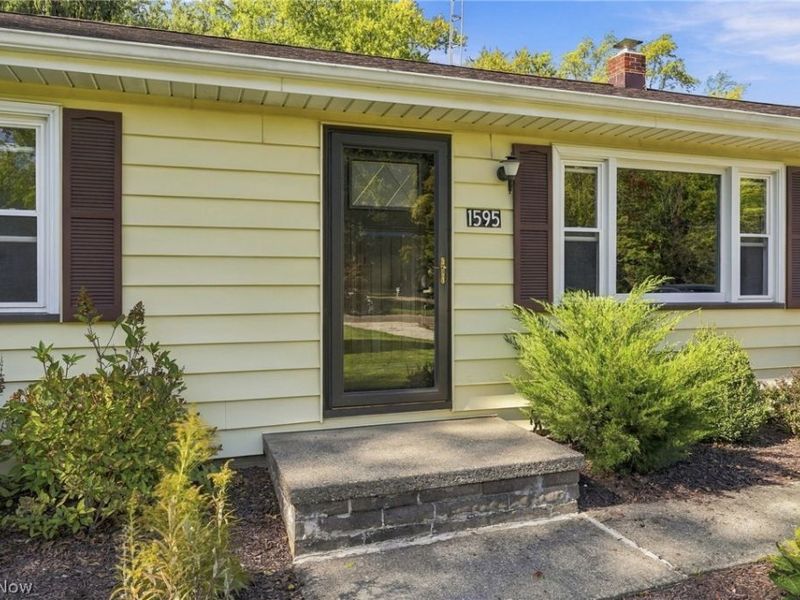 1595 Kenyon Avenue SW, Massillon, OH 44647 Photo 4
