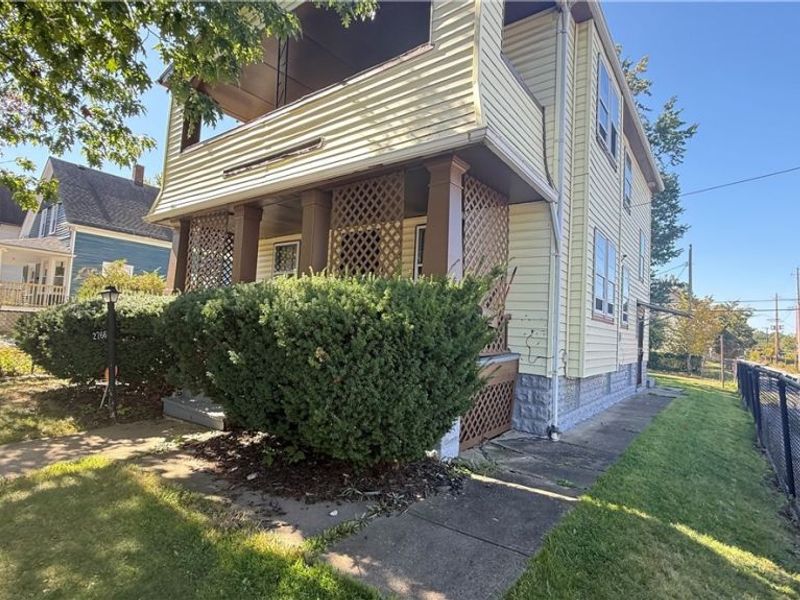 2766 E 119th Street, Cleveland, OH 44120 Photo 2