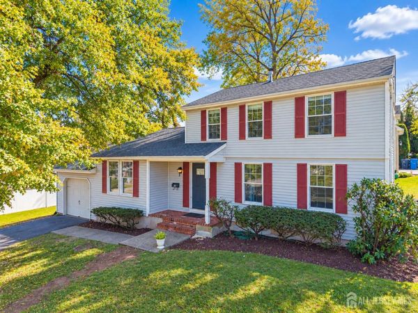 32 smith Street, Metuchen, NJ 08840