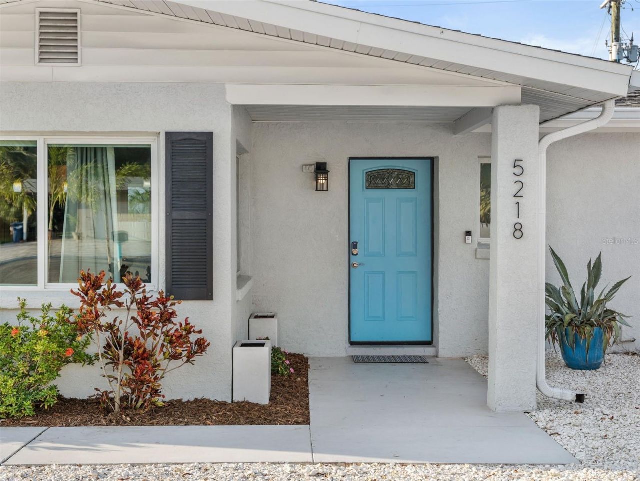 5218 6th Ave Drive W, Bradenton, FL 34209 Photo