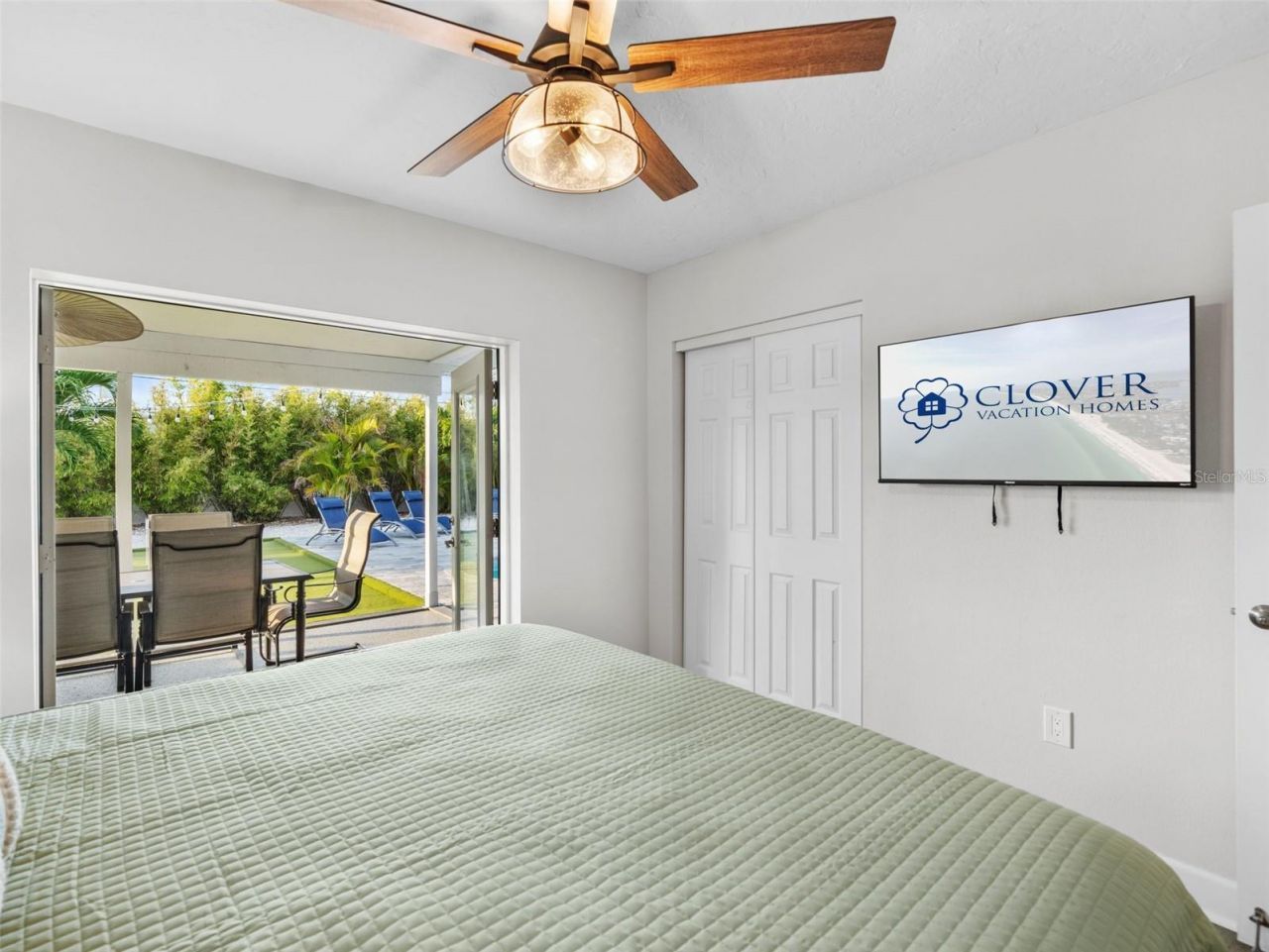5218 6th Ave Drive W, Bradenton, FL 34209 Photo