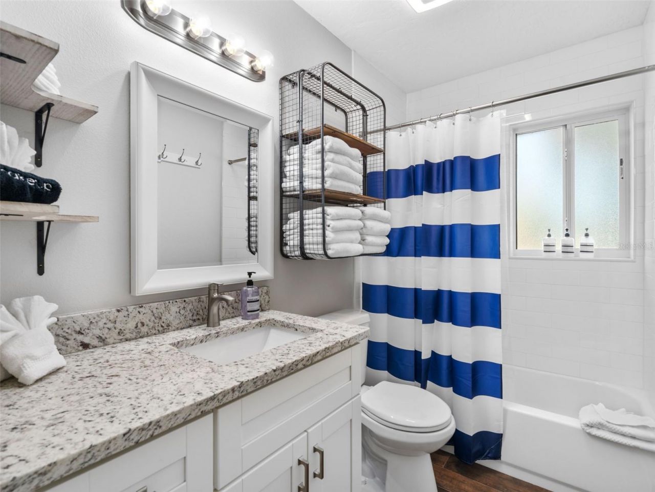 5218 6th Ave Drive W, Bradenton, FL 34209 Photo