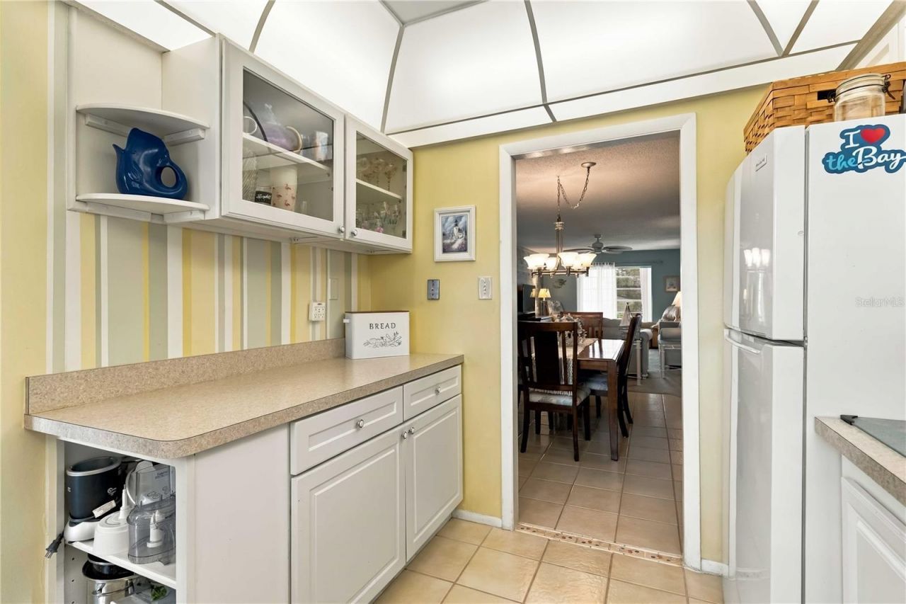 3617 Lake Bayshore Drive , Unit 401, Bradenton, FL 34205 Photo