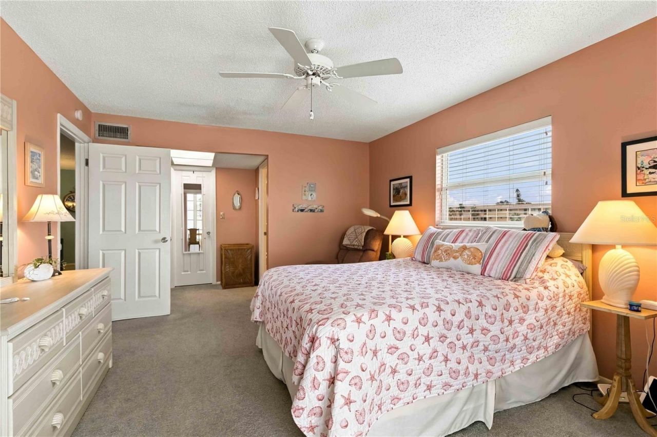 3617 Lake Bayshore Drive , Unit 401, Bradenton, FL 34205 Photo
