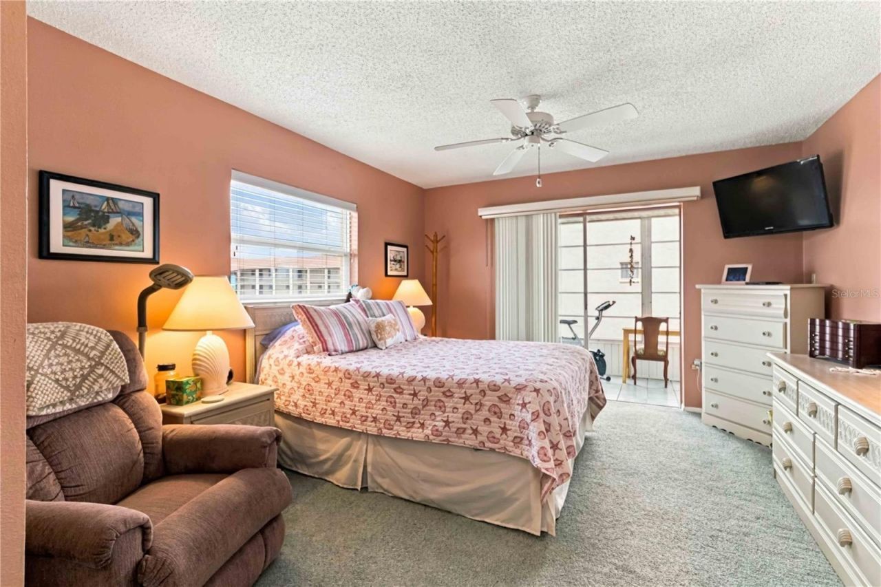 3617 Lake Bayshore Drive , Unit 401, Bradenton, FL 34205 Photo