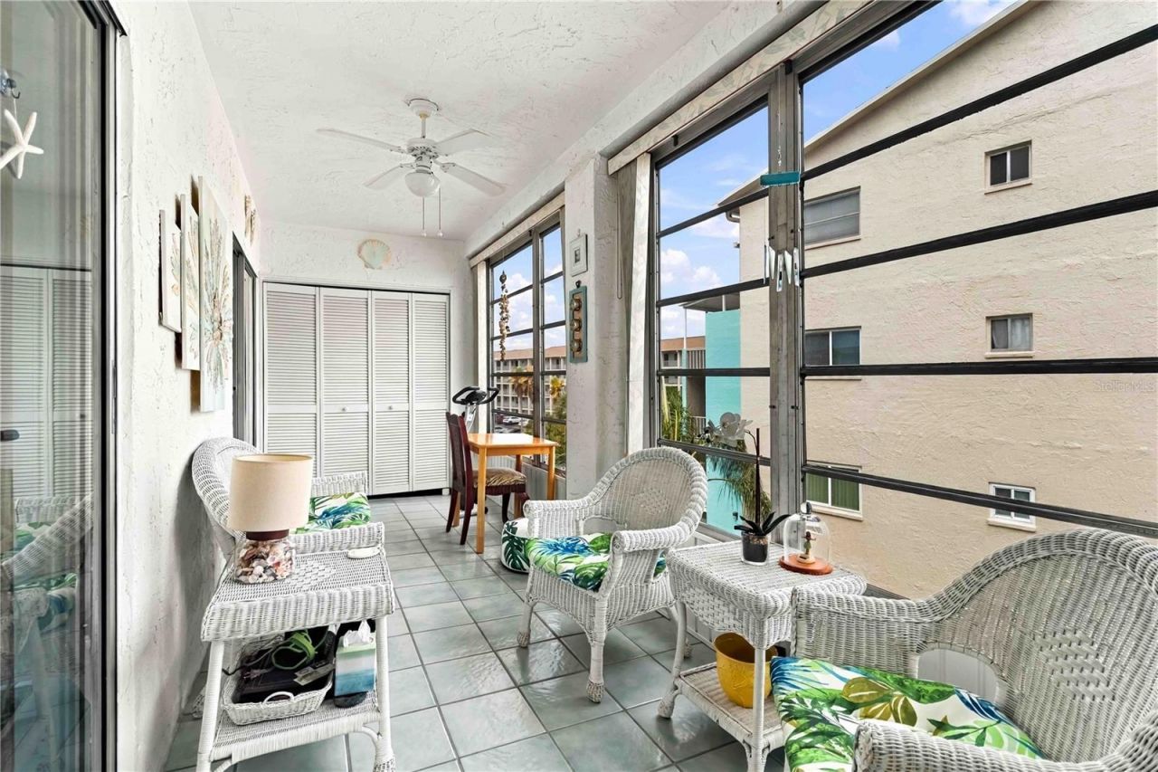 3617 Lake Bayshore Drive , Unit 401, Bradenton, FL 34205 Photo