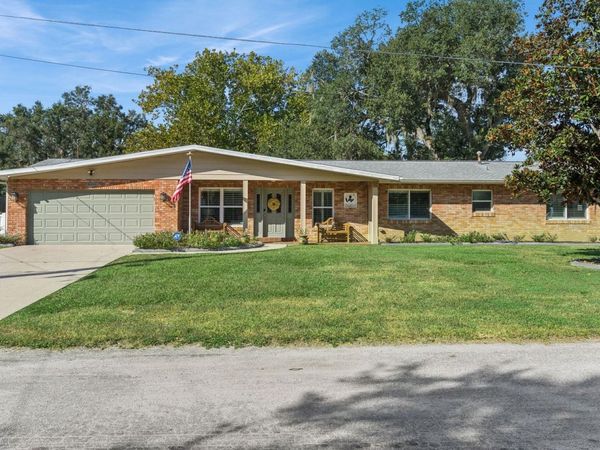 FRUITLAND PARK, FL 34731