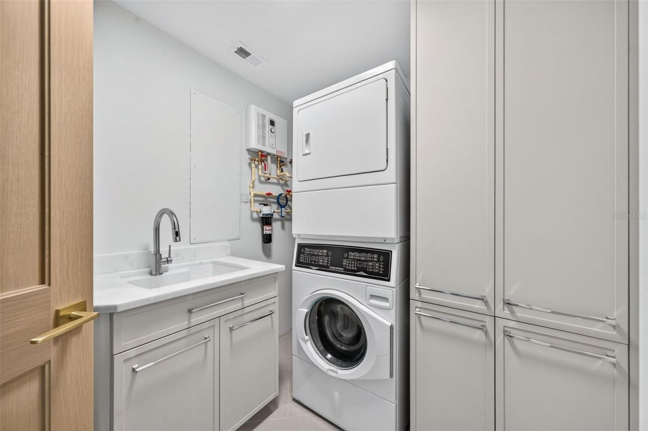 253 Minorca Beach Way, Unit 506, New Smyrna Beach, FL 32169 Photo